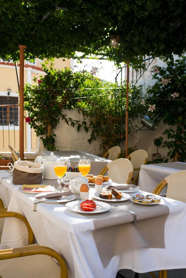Kokona Hotel Sými Luaran gambar
