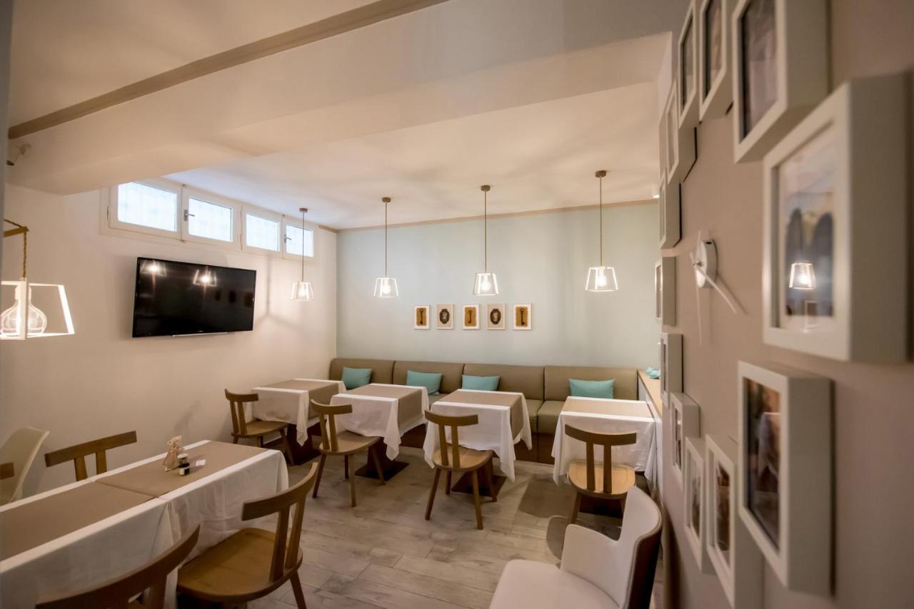 Kokona Hotel Sými Luaran gambar